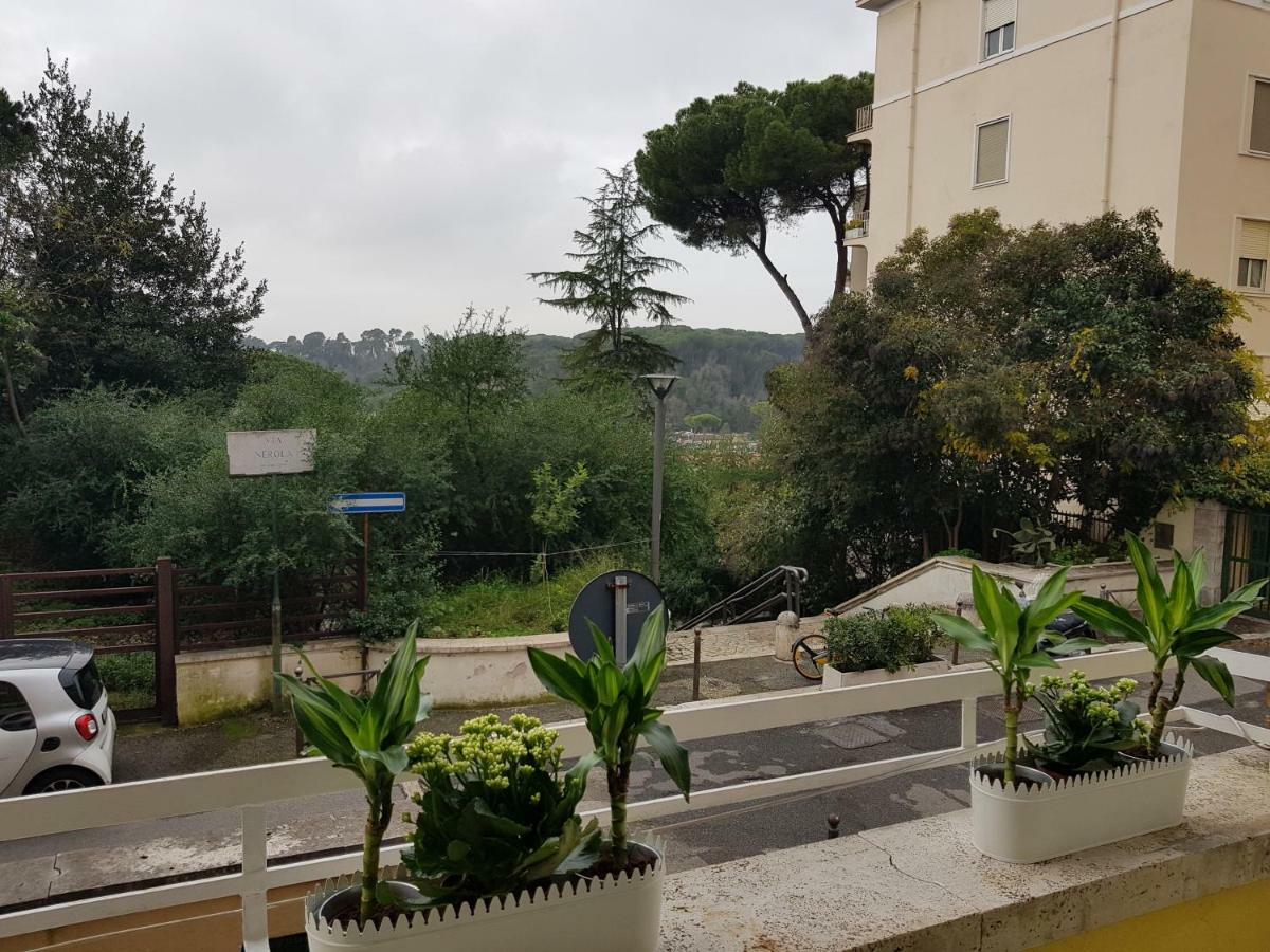Appartamento Luminoso Con Vista Su Villa Ada Rome Exterior photo